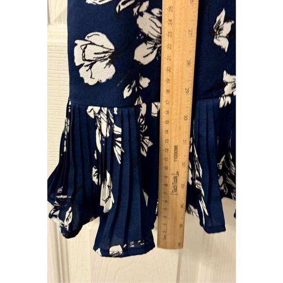 NWOT Lucy Paris Dark Blue Floral Dress Asymmetric Pleated Sleeve Lined Dress S - Picture 7 of 9